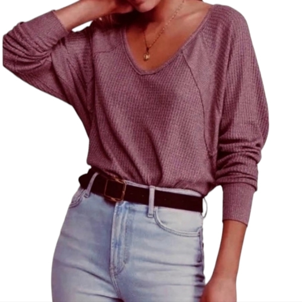 Free People Santa Clara Thermal Oversized Top in Mulberry Size Medium NWT - Picture 5 of 11